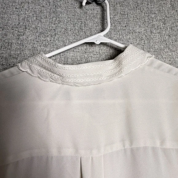 J. Crew Ivory Bone Embroidered Collar Cuffs Long Sleeve Dress Shirt MEDIUM - Picture 5 of 6